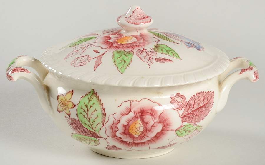 English Bouquet (Old English) Sugar Bowl & Lid by Johnson Brothers-1