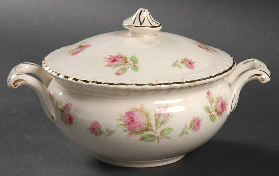 English Rose (Old English, Pink Roses) Sugar Bowl & Lid by Johnson Brothers-1