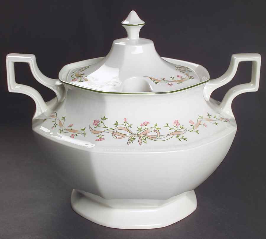 Eternal Beau Tureen &  Lid by Johnson Brothers-1