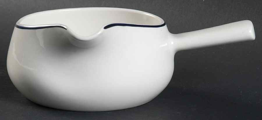 Eton Gravy Boat by Johnson Brothers-1