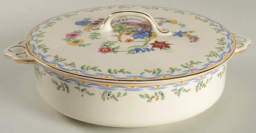 Fantasio Round Covered Vegetable by Johnson Brothers-1