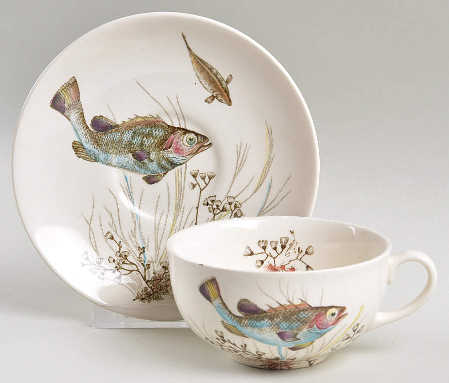 FISH (CREAM) Flat Cup & Saucer Set by Johnson Brothers-1