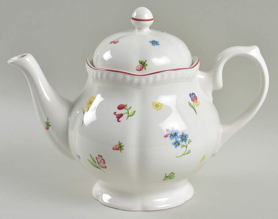 Fleurette Teapot & Lid by Johnson Brothers-1