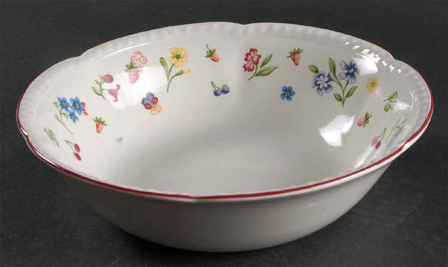 Fleurette 9" Oval Vegetable Bowl by Johnson Brothers-1
