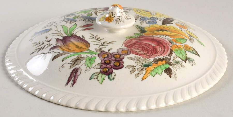 Garden Bouquet Lid for Round Vegetable by Johnson Brothers-1