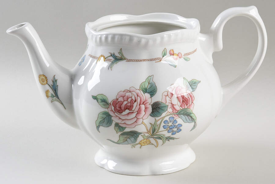 Garden Party Teapot No Lid by Johnson Brothers-1