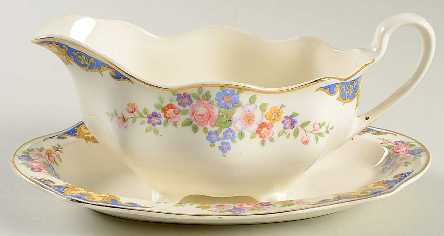 Glencoe Gravy Boat & Underplate by Johnson Brothers-1