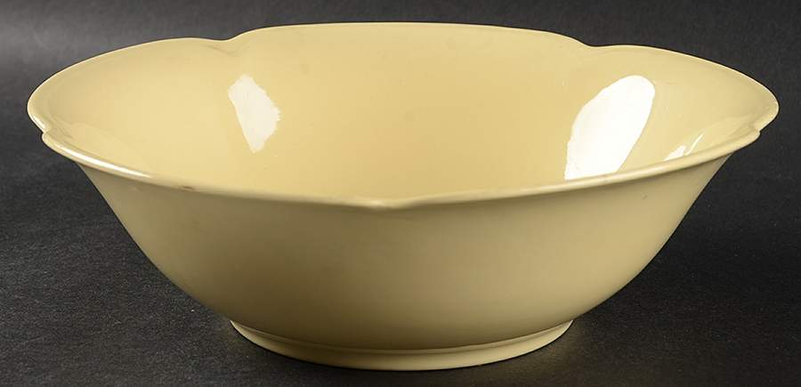 Goldendawn 9" Round Vegetable Bowl by Johnson Brothers-1