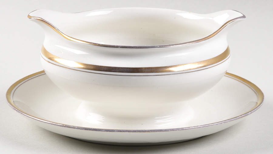 Goldein Gravy Boat with Attached Underplate by Johnson Brothers-1