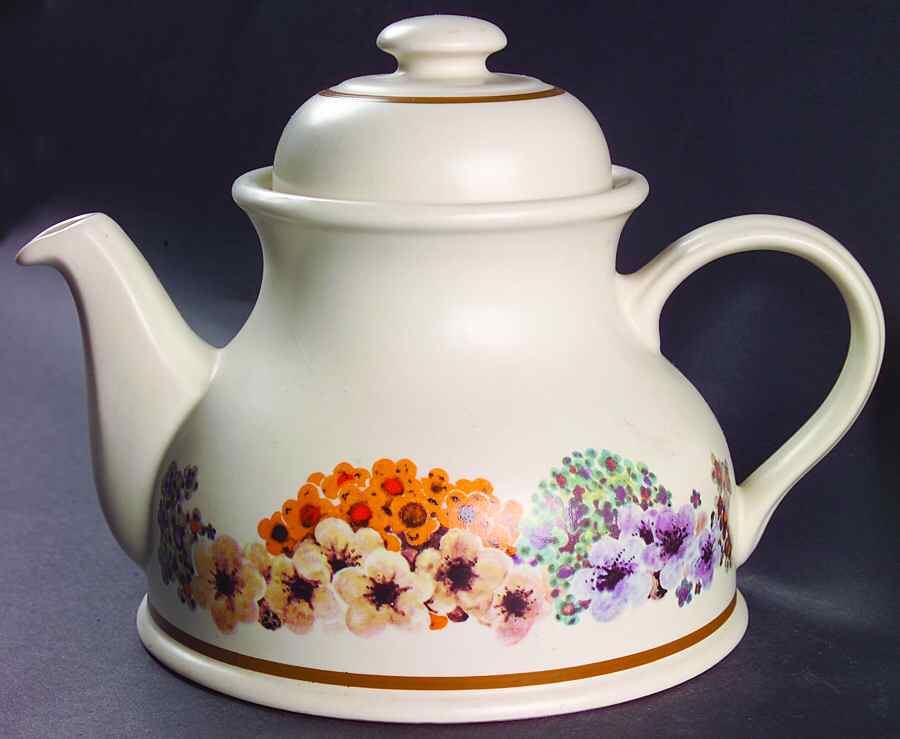 Gossamer Teapot & Lid by Johnson Brothers-1