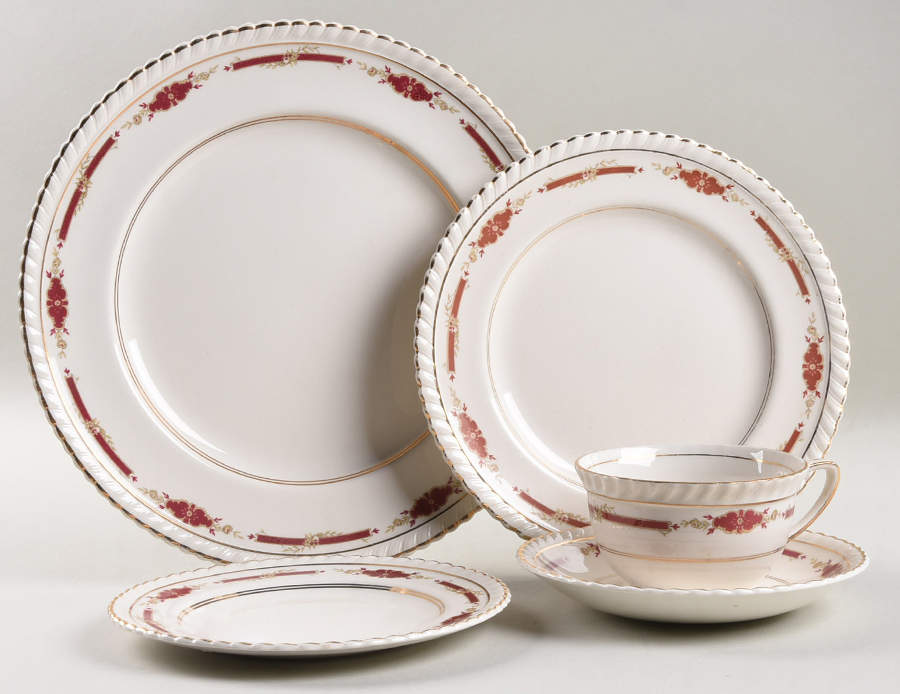 Guildford Maroon 5 Piece Place Setting by Johnson Brothers-1
