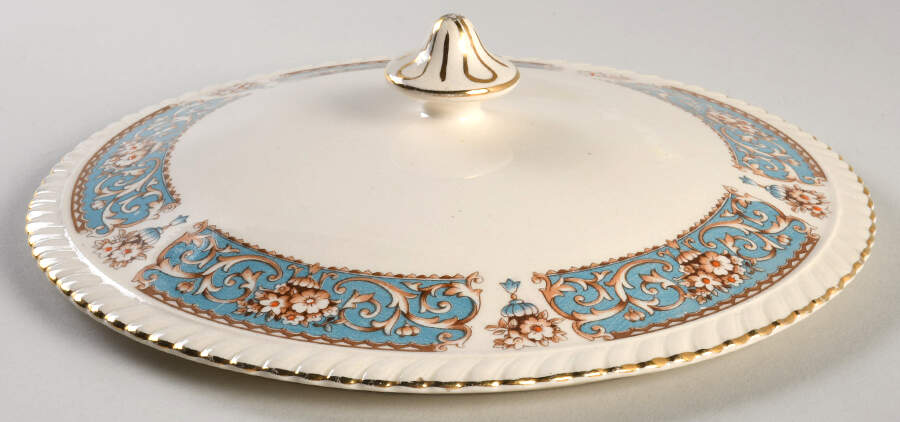Hampton Lid for Round Vegetable by Johnson Brothers-1