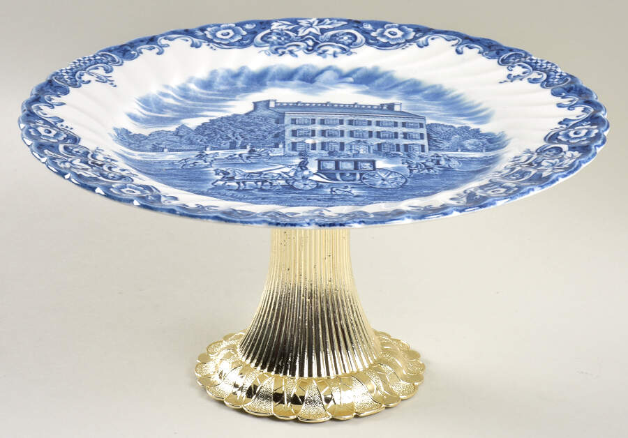 Heritage Hall Blue Cake Stand with 4"-5" Metal Pedestal  Hc by Johnson Brothers-1