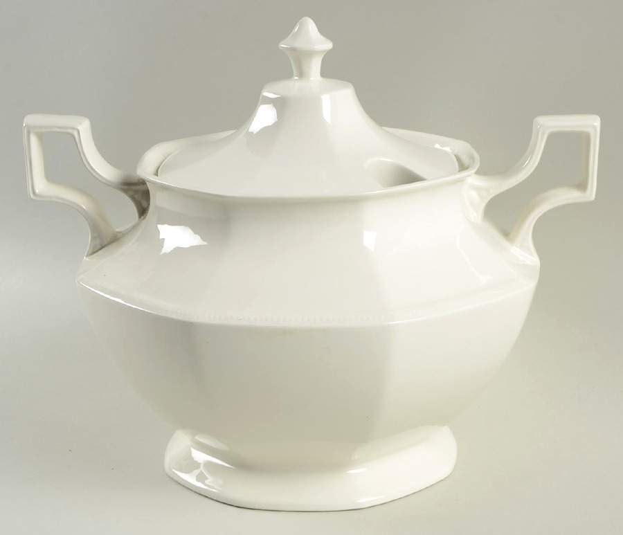 Heritage White ("Made in England" Stamp) Tureen &  Lid by Johnson Brothers-1