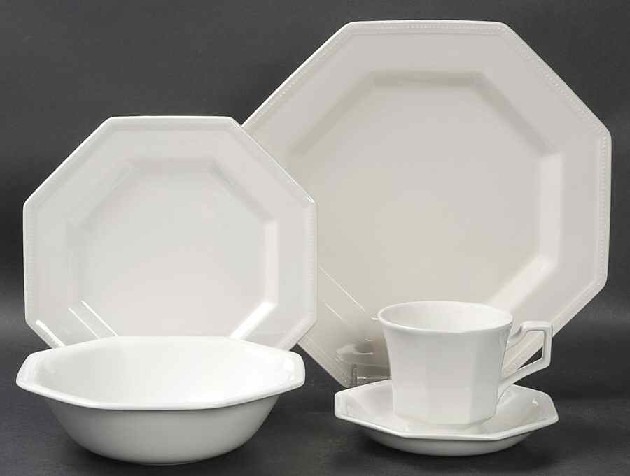 Heritage White ("Made in England" Stamp) 5 Piece Place Setting by Johnson Brothers-1