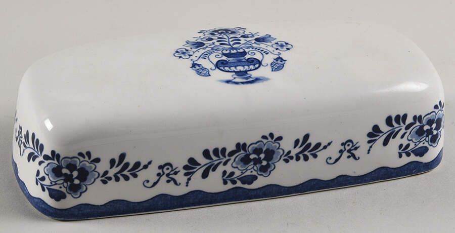 Holland Blue Scenes Lid for 1/4 Lb Butter by Johnson Brothers-1