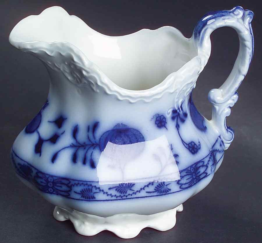 Holland (Flow Blue) Creamer by Johnson Brothers-1