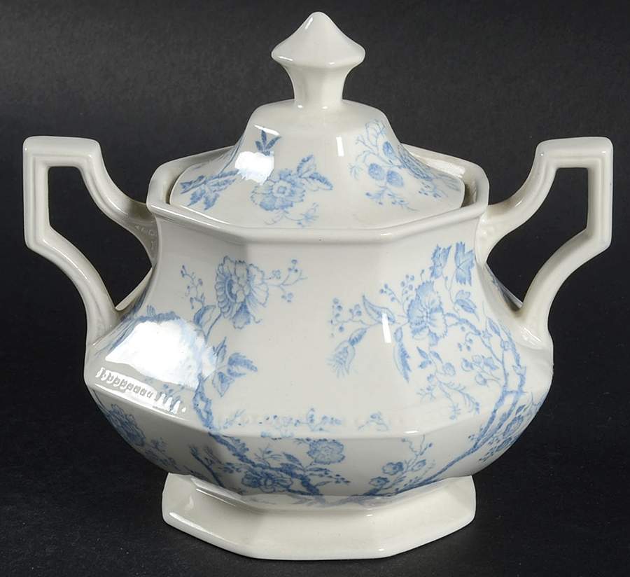 Hyde Park Blue (Heritage) Sugar Bowl & Lid by Johnson Brothers-1