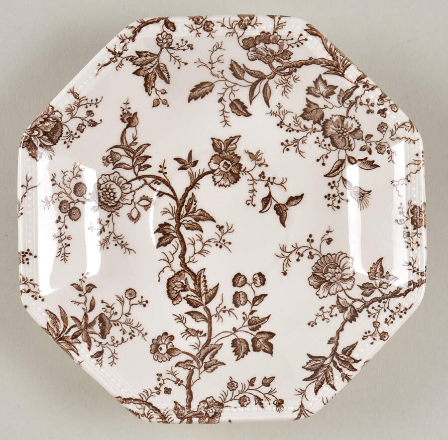 Hyde Park Brown (Heritage) Saucer by Johnson Brothers-1