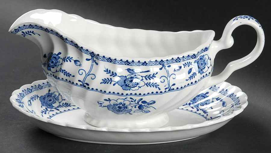 Indies Blue Gravy Boat & Underplate/Relish by Johnson Brothers-1
