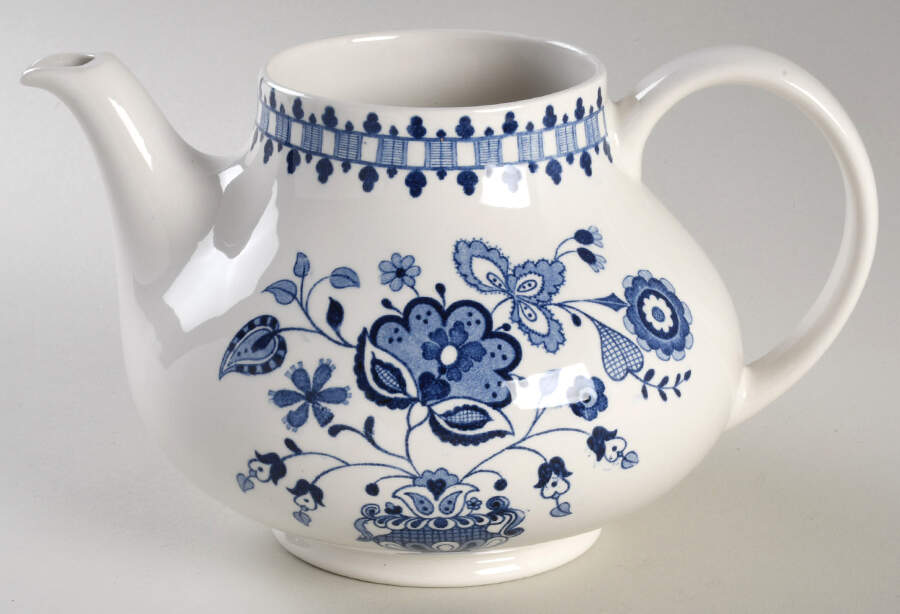 Jamestown Blue (Tan Background) Teapot No Lid by Johnson Brothers-1