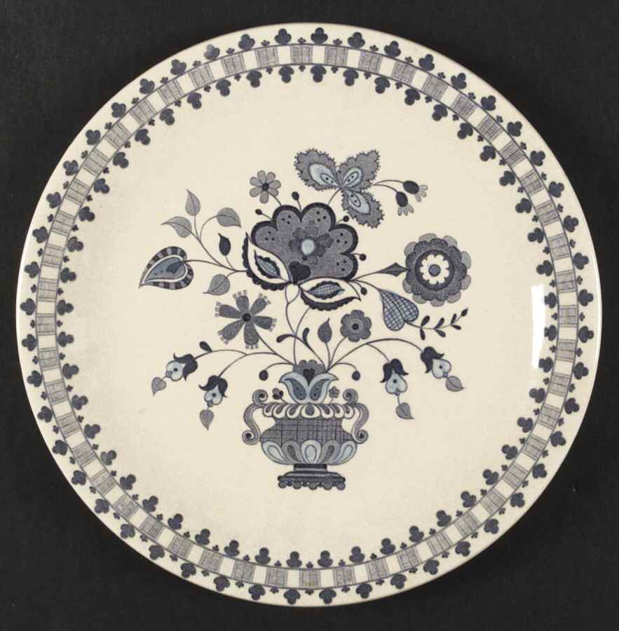 Jamestown Blue (Tan Background) Dinner Plate by Johnson Brothers-1