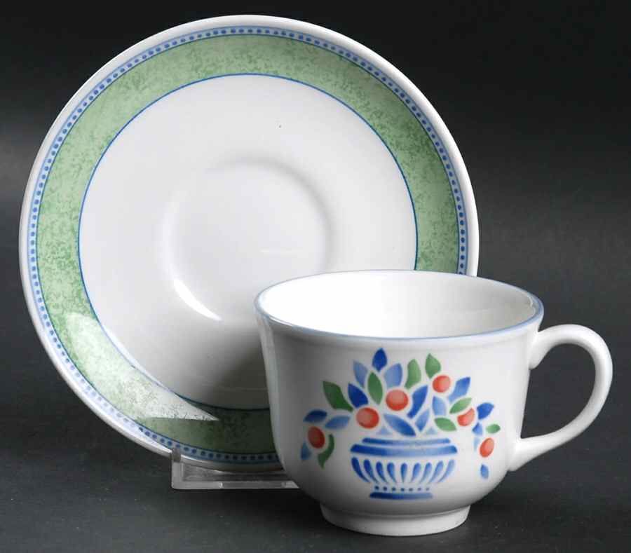 Jardiniere Green Flat Cup & Saucer Set by Johnson Brothers-1