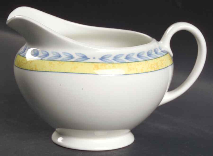 Jardiniere Yellow Creamer by Johnson Brothers-1