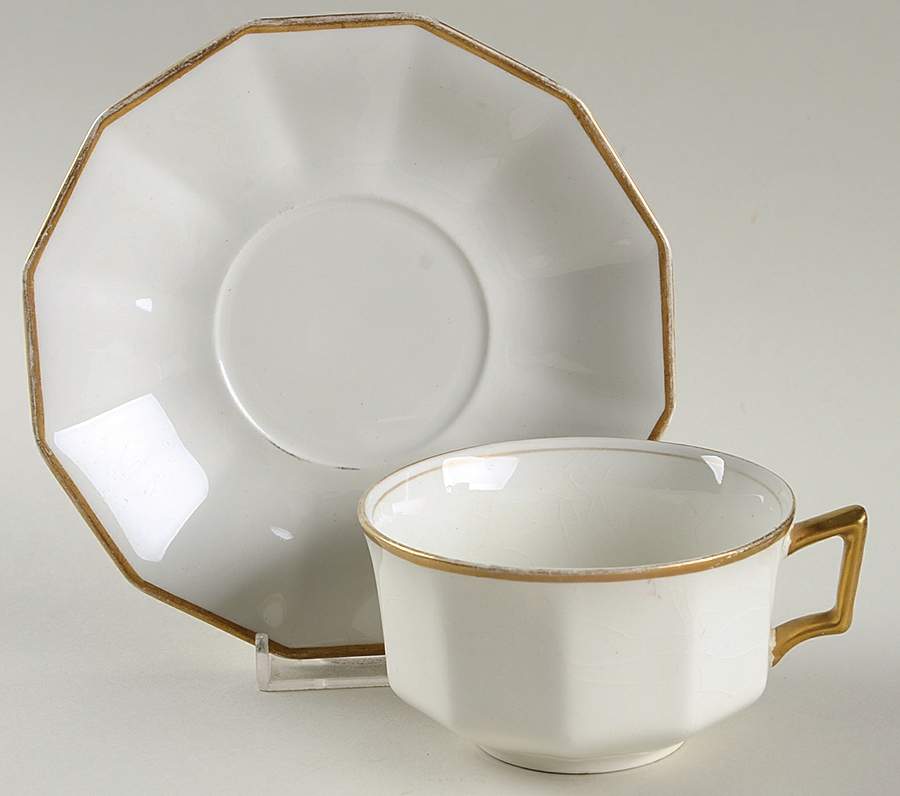JB103 Flat Cup & Saucer Set by Johnson Brothers-1