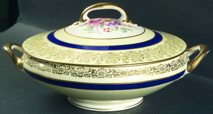 JB114 Round Covered Vegetable by Johnson Brothers-1