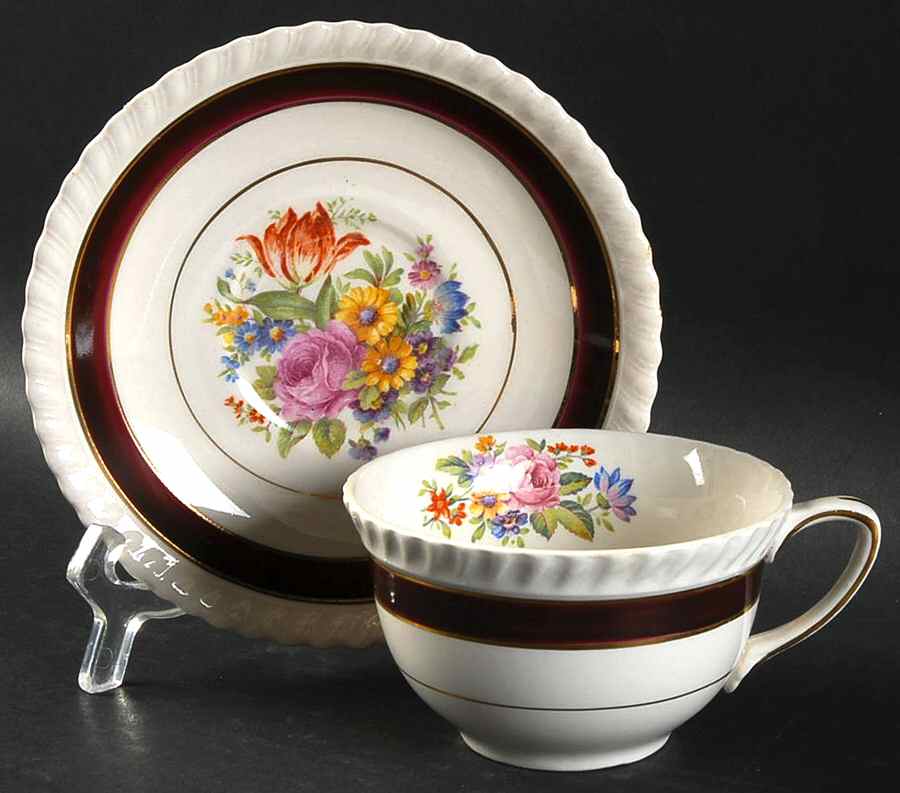 JB117 Flat Cup & Saucer Set by Johnson Brothers-1