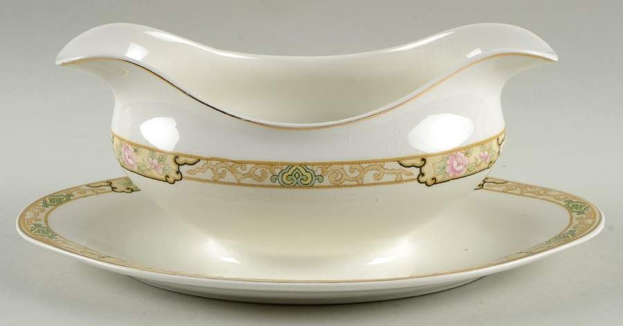 JB119 Gravy Boat with Attached Underplate by Johnson Brothers-1