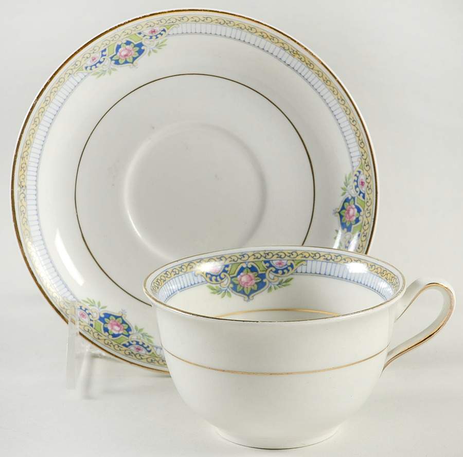 JB126 Flat Cup & Saucer Set by Johnson Brothers-1