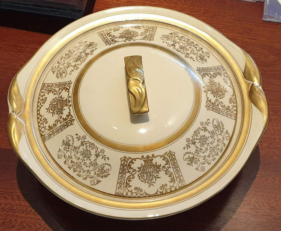 JB13 Round Covered Vegetable by Johnson Brothers-1