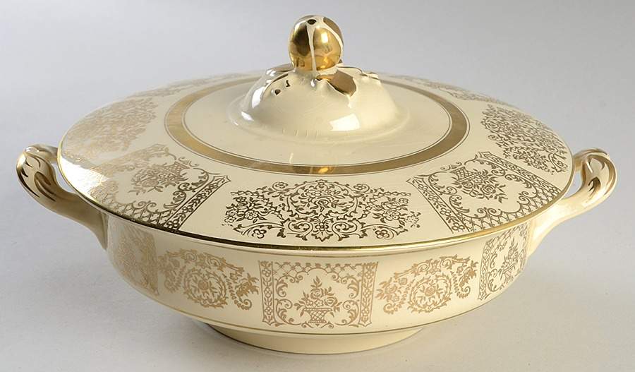 JB13 Round Covered Vegetable by Johnson Brothers-1