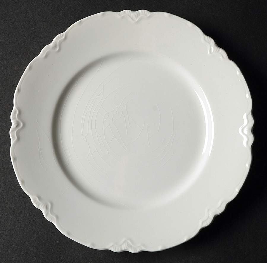 JB133 Dessert/Pie Plate by Johnson Brothers-1