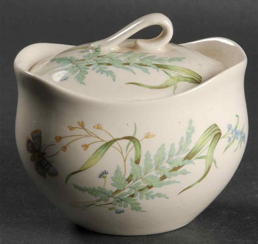 JB143 Sugar Bowl & Lid by Johnson Brothers-1