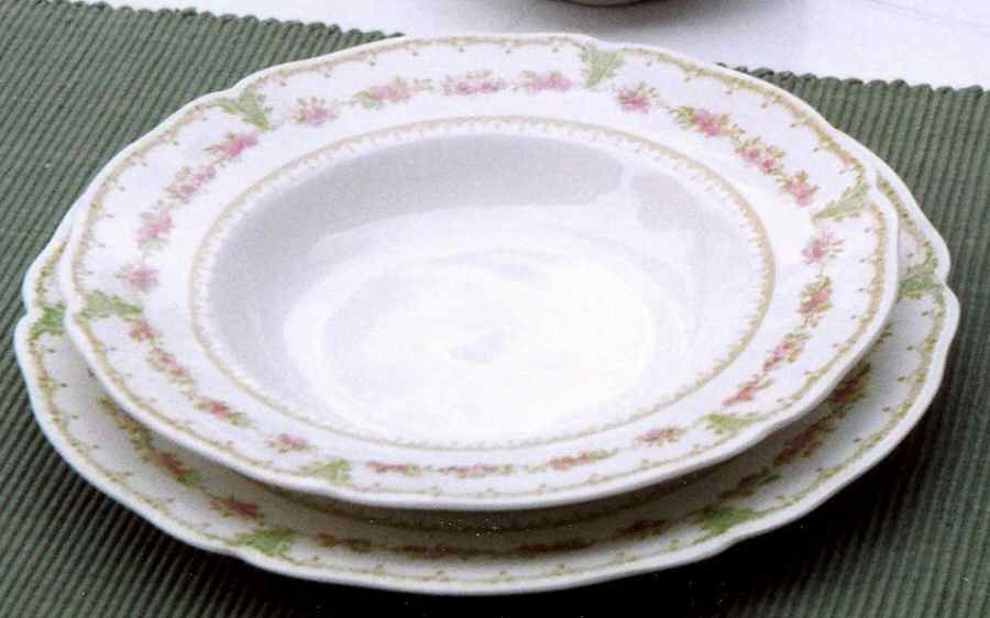 JB147 Rim Soup Bowl by Johnson Brothers-1
