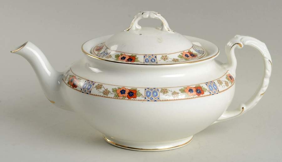 JB170 Teapot & Lid by Johnson Brothers-1