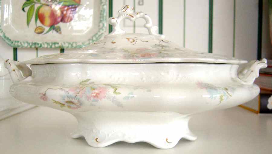 JB178 Oval Covered Vegetable by Johnson Brothers-1