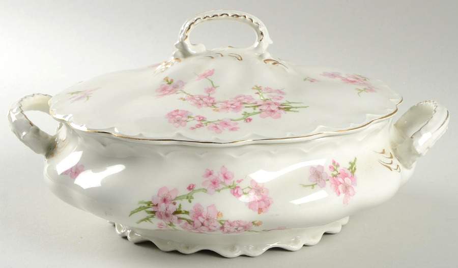 JB179 Round Covered Vegetable by Johnson Brothers-1