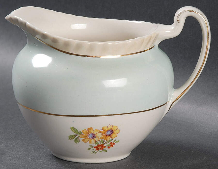 Yeovil Creamer by Johnson Brothers-1