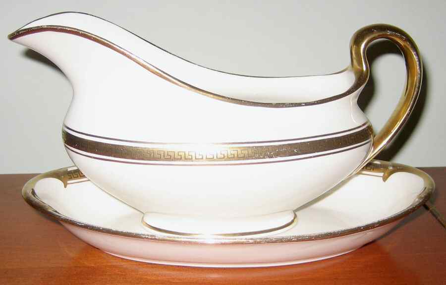 JB191 Gravy Boat & Underplate by Johnson Brothers-1