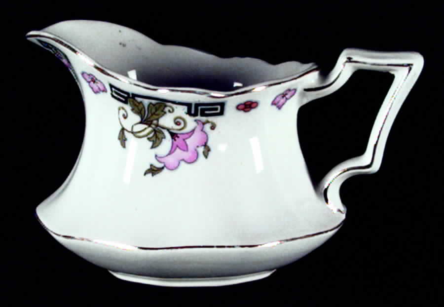 JB197 Creamer by Johnson Brothers-1