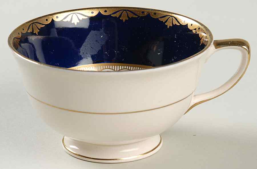 JB20 Footed Cup by Johnson Brothers-1
