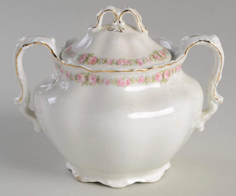 JB203 Sugar Bowl & Lid by Johnson Brothers-1