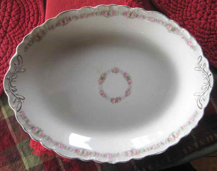 JB203 12" Oval Serving Platter by Johnson Brothers-1