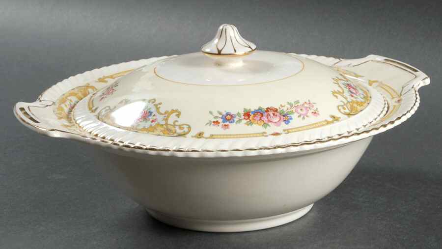 Harrow Round Covered Vegetable by Johnson Brothers-1