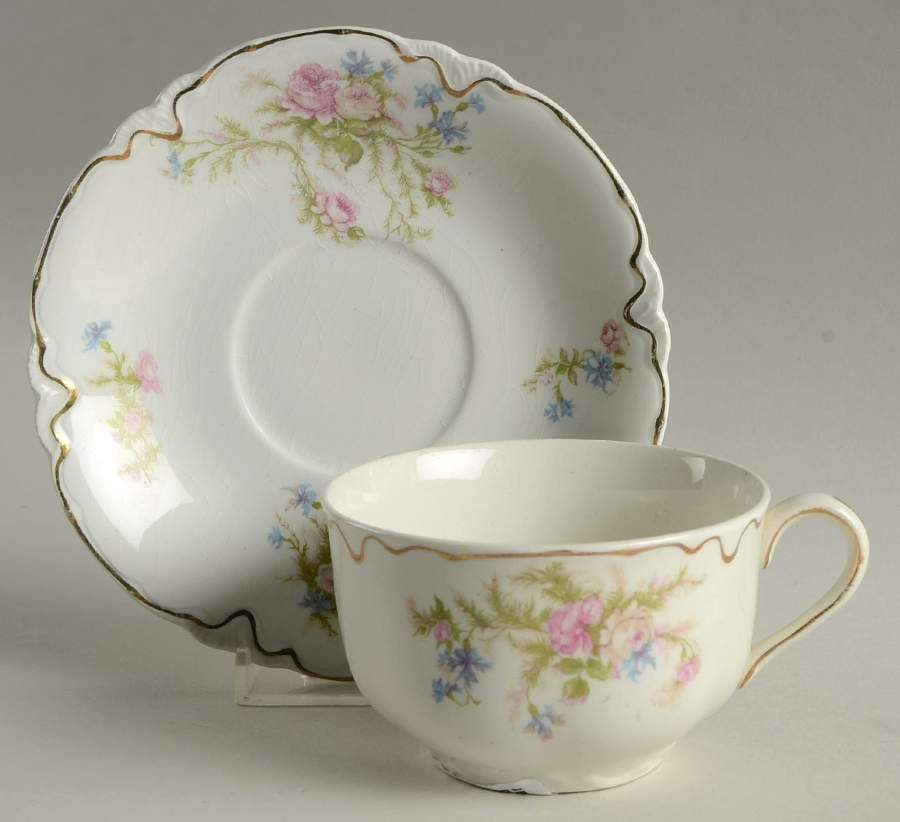 JB231 Flat Cup & Saucer Set by Johnson Brothers-1