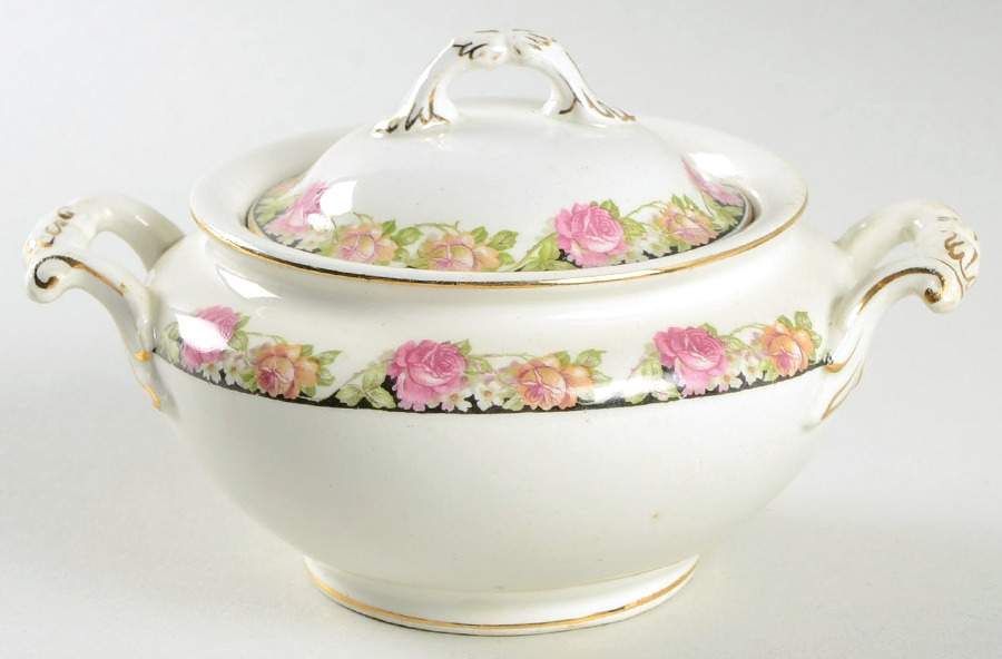 JB233 Sugar Bowl & Lid by Johnson Brothers-1